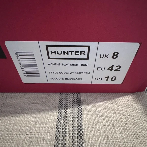 HUNTER- Women's PLAY Short Rain Boots - Picture 10 of 13